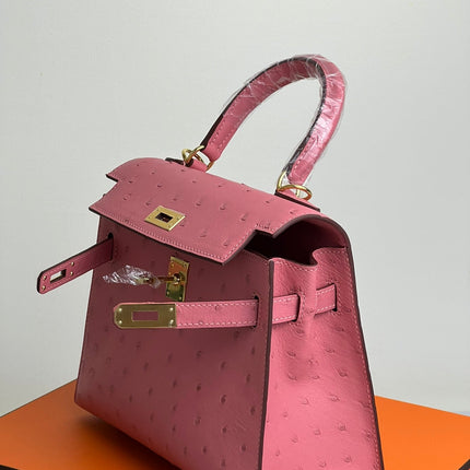 KELLY BAG 20 IN ROUGE PINK OSTRICH LEATHER WITH GOLD HARDWARE