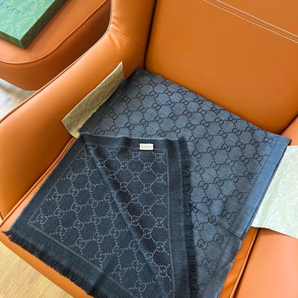 GUCCI 25S SCARF 180 IN WOOL 644858