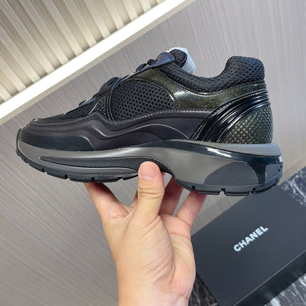 CHANEL 26S SNEAKER 35 MM IN BLACK FABRIC AND CALFSKIN LOW TOP