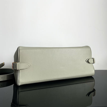 TRIOMPHE 37 SOFT CALFSKIN HANDBAG EICRU BEIGE