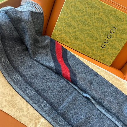 GUCCI 25S SCARF 190 IN WOOL 636372