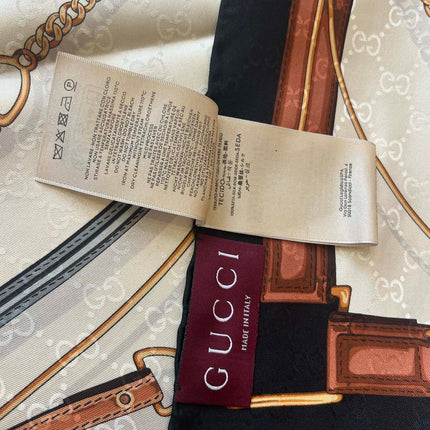 GUCCI 25S SCARF 90 IN SILK 679800
