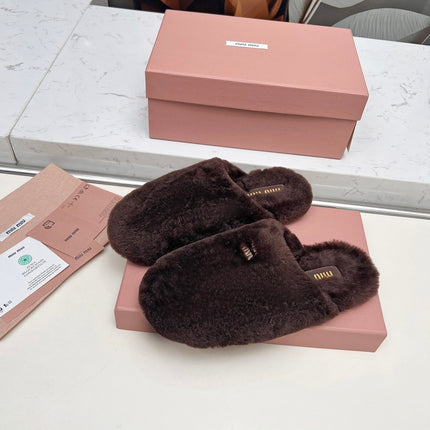 MIUMIU 26S MULES IN DARK BROWN SHEARLING 