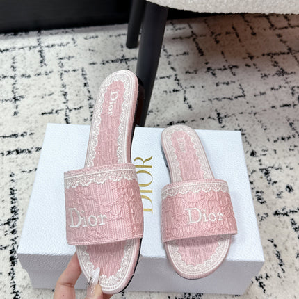 DIOR 26S SLIDES IN LIGHT PINK EMBOSSED OBLIQUE LACE EMBROIDERY