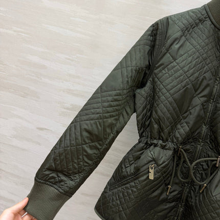 BURBERRY 26S QUILTED DRAWSTRING JACKET 522
