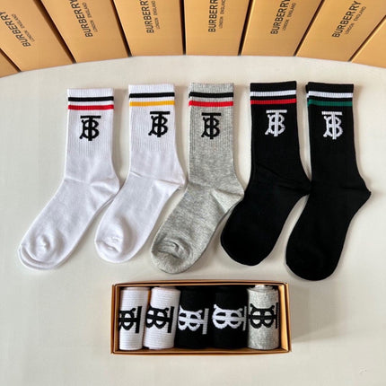 BURBERRY 26S CREW SOCKS 493050 (1 BOX)