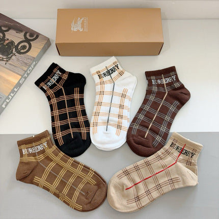 BURBERRY 26S ANKLE SOCKS 562569 (1 BOX)
