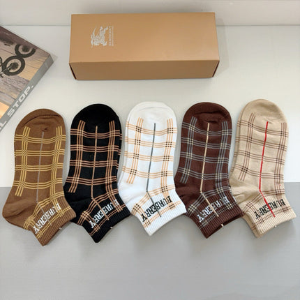 BURBERRY 26S ANKLE SOCKS 562569 (1 BOX)