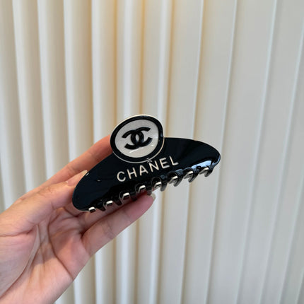 CHANEL 26S HAIR CLAW CLIP IN BLACK METAL 503068