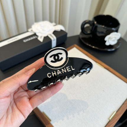 CHANEL 26S HAIR CLAW CLIP IN BLACK METAL 503068