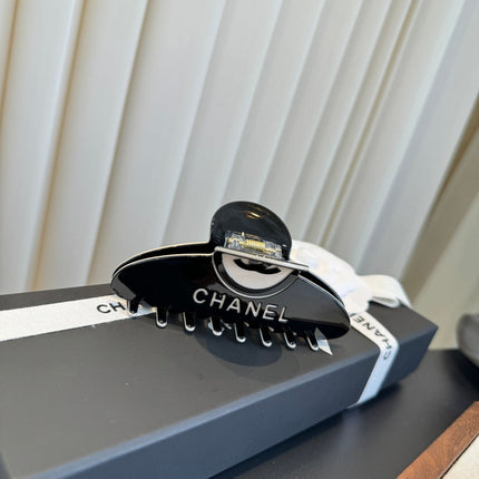 CHANEL 26S HAIR CLAW CLIP IN BLACK METAL 503068