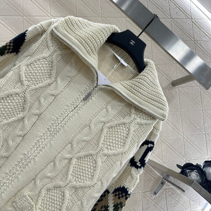 CHANEL 25S ZIPPERED CARDIGAN STYLE 115