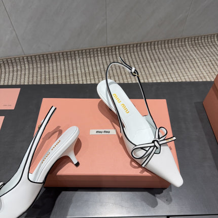 MIUMIU 26S SLINGBACK 55MM IN WHITE AND BLACK CALFSKIN WITH BOW