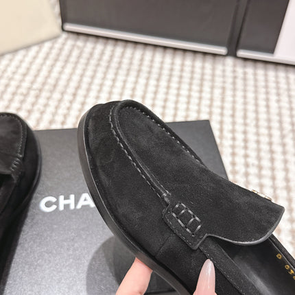 CHANEL 26S LOAFERS IN BLACK SUEDE