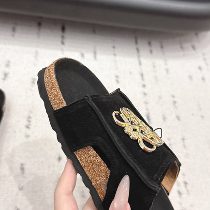 LOEWE 26S FLAT SANDALS IN BLACK LOGO GOLD HARDWARE