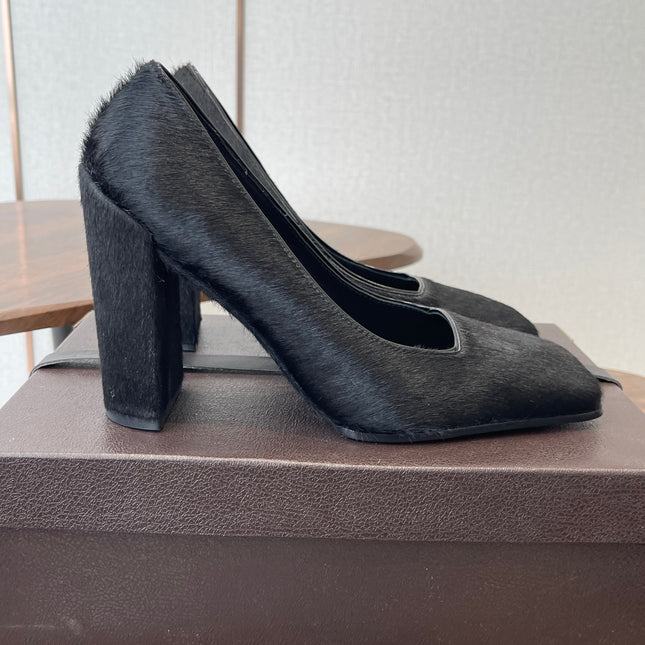 ALAIA 26S SQUARE-TOE HIGH HEELS 95 MM IN BLACK PONY HAIR