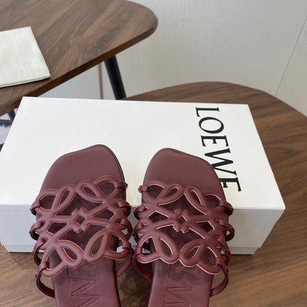 LOEWE 26S PETAL ANAGRAM SLIDE IN WINE RED CALFSKIN