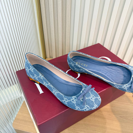 GUCCI 26S BALLET FLATS IN BLUE DENIM WITH GG LOGO PATTERN