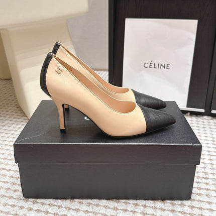 CHANEL 26S HIGH HEELS IN BEIGE LAMBSKIN WITH BLACK CHEVRON-QUILTED TOE