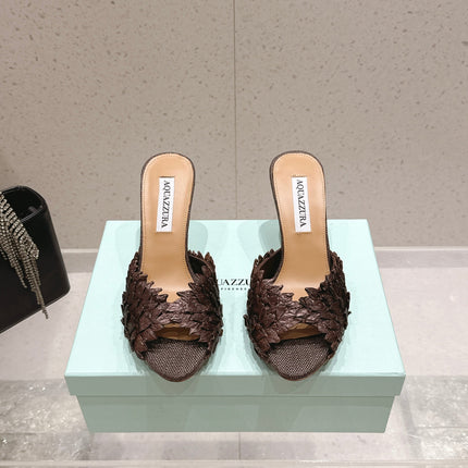 AQUAZZURA 26S HEELED MULES 80 MM IN DARK BROWN WOVEN RAFFIA
