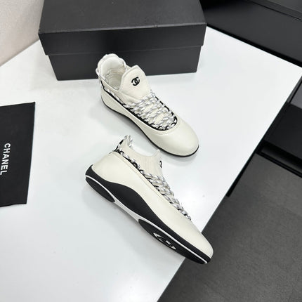 CHANEL 26S SNEAKERS IN WHITE AND BLACK CALFSKIN