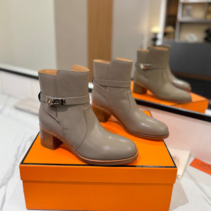 HM 26S ANKLE BOOTS 55 MM IN GREYISH BEIGE CALFSKIN