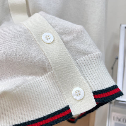 GUCCI 26S V-NECK KNIT CARDIGAN 326