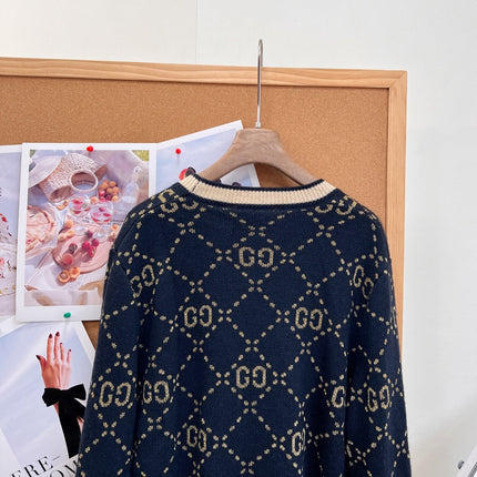 GUCCI 26S V-NECK KNIT CARDIGAN 590