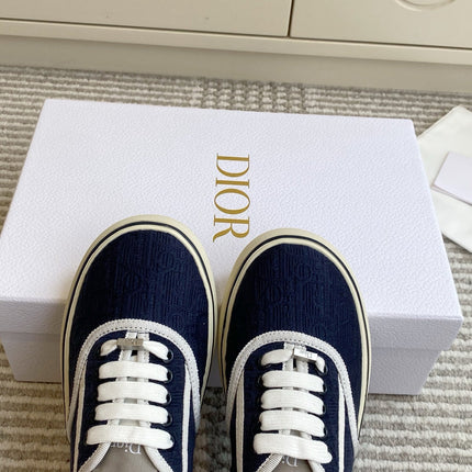 DIOR 26S LOW TOP SNEAKERS IN NAVY BLUE OBLIQUE CANVAS
