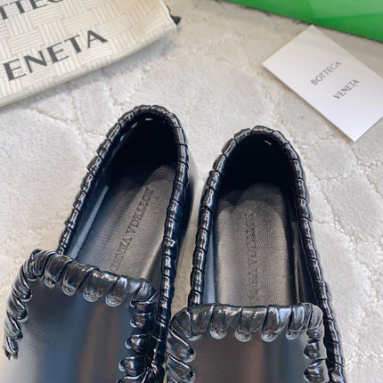 BOTTEGA VENETA 26S SABATO LOAFERS IN BLACK CALFSKIN