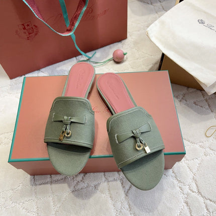 LP 26S SLIDES IN LIGHT OLIVE GREEN CANVAS AND CALFSKIN