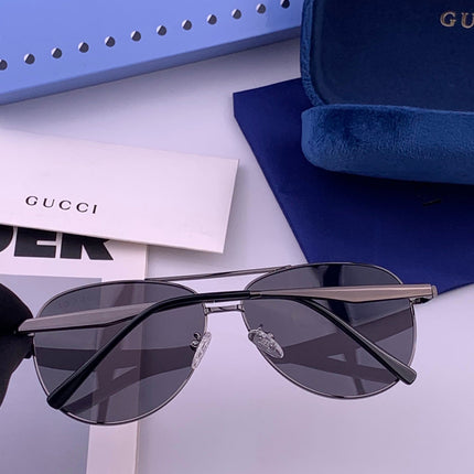 GUCCI 26S AVIATOR FRAME IN METAL 424704
