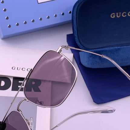 GUCCI 26S RECTANGULAR FRAME IN METAL 424707
