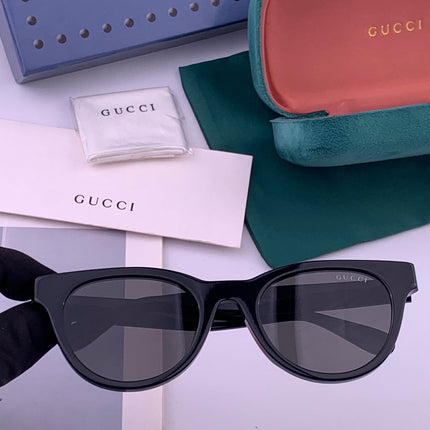 GUCCI 26S SQUARE FRAME IN ACETATE 424714