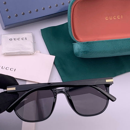 GUCCI 26S SQUARE FRAME IN ACETATE 426562