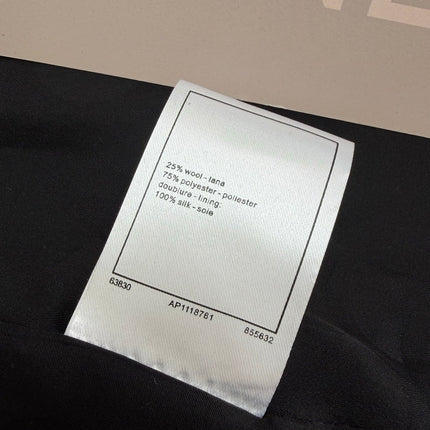 CHANEL 25S CROPPED JACKET 459