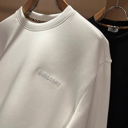 BURBERRY 26S CREW-NECK SWEATSHIRT 577