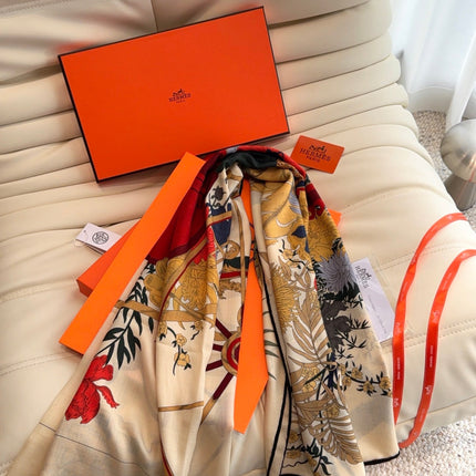 HERMES 26S SCARF 140 IN SILK AND CASHMERE 498306