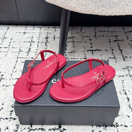 CHANEL 26S THONG SANDALS IN RED CALFSKIN WITH GOLD HARDWARE
