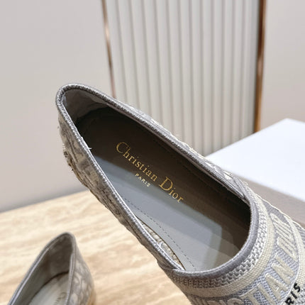 DIOR 26S GRANVILLE ESPADRILLE IN LIGHT GREY DIOR OBLIQUE EMBROIDERED COTTON