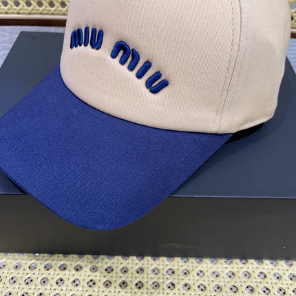 MIUMIU BASEBALL CAP IN LIGHT BEIGE AND NAVY BLUE FABRIC WITH LOGO EMBROIDERY