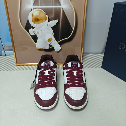 DIOR 26S LOW-TOP SNEAKER IN WHITE AND BURGUNDY RED CALFSKIN