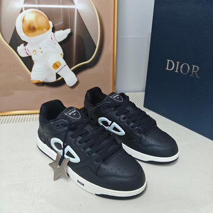 DIOR 26S LOW-TOP SNEAKER IN BLACK CALFSKIN