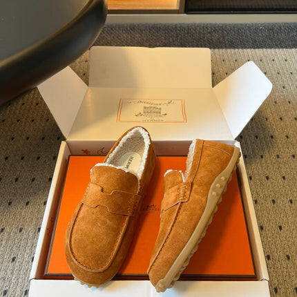 HM 26S DESTIN LOAFERS IN COGNAC BROWN SUEDE