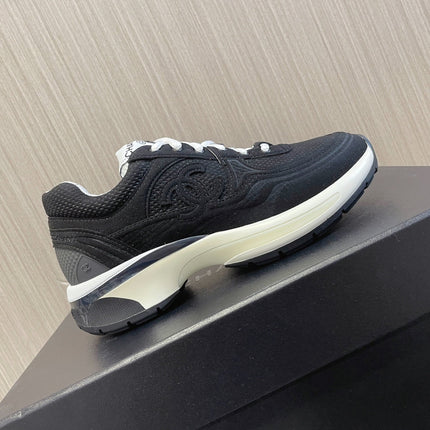 CHANEL 26S SNEAKER 35 MM IN BLACK MESH AND CALFSKIN LOW TOP