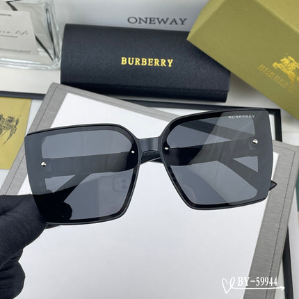 BURBERRY 26S OVERSIZED SQUARE FRAME IN ACETATE 409959