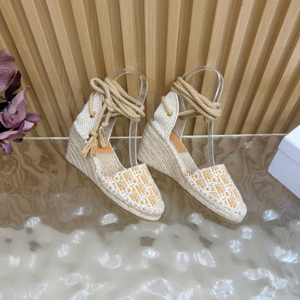 DIOR 26S OBLIQUE LACE-UP WEDGE ESPADRILLE SANDALS IN BEIGE EMBROIDERED COTTON
