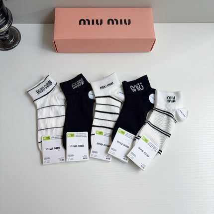 MIUMIU 26S ANKLE SOCKS 417770 (1 BOX)