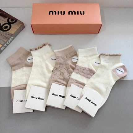 MIUMIU 26S ANKLE SOCKS 410338 (1 BOX)