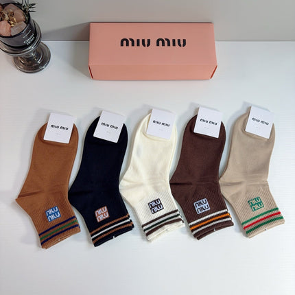 MIUMIU 26S ANKLE SOCKS 413900 (1 BOX)